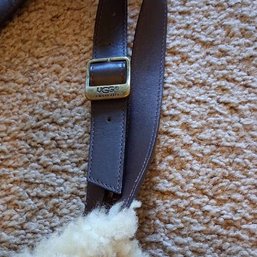 UGG Australia Sheepskin Suede Shearling Tote Hobo Shoulder Bag Matching Wristlet - Picture 7 of 14